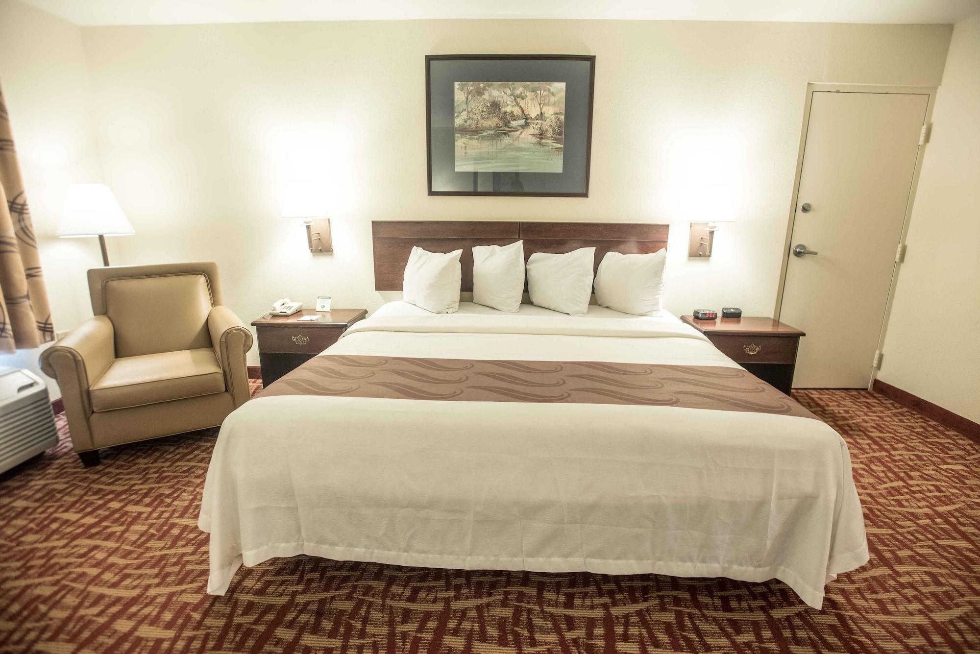Quality Inn At Town Center Beaufort Buitenkant foto
