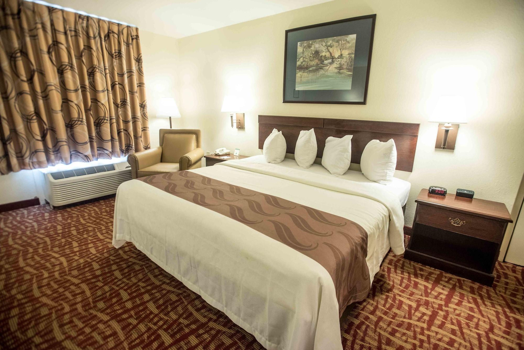 Quality Inn At Town Center Beaufort Buitenkant foto