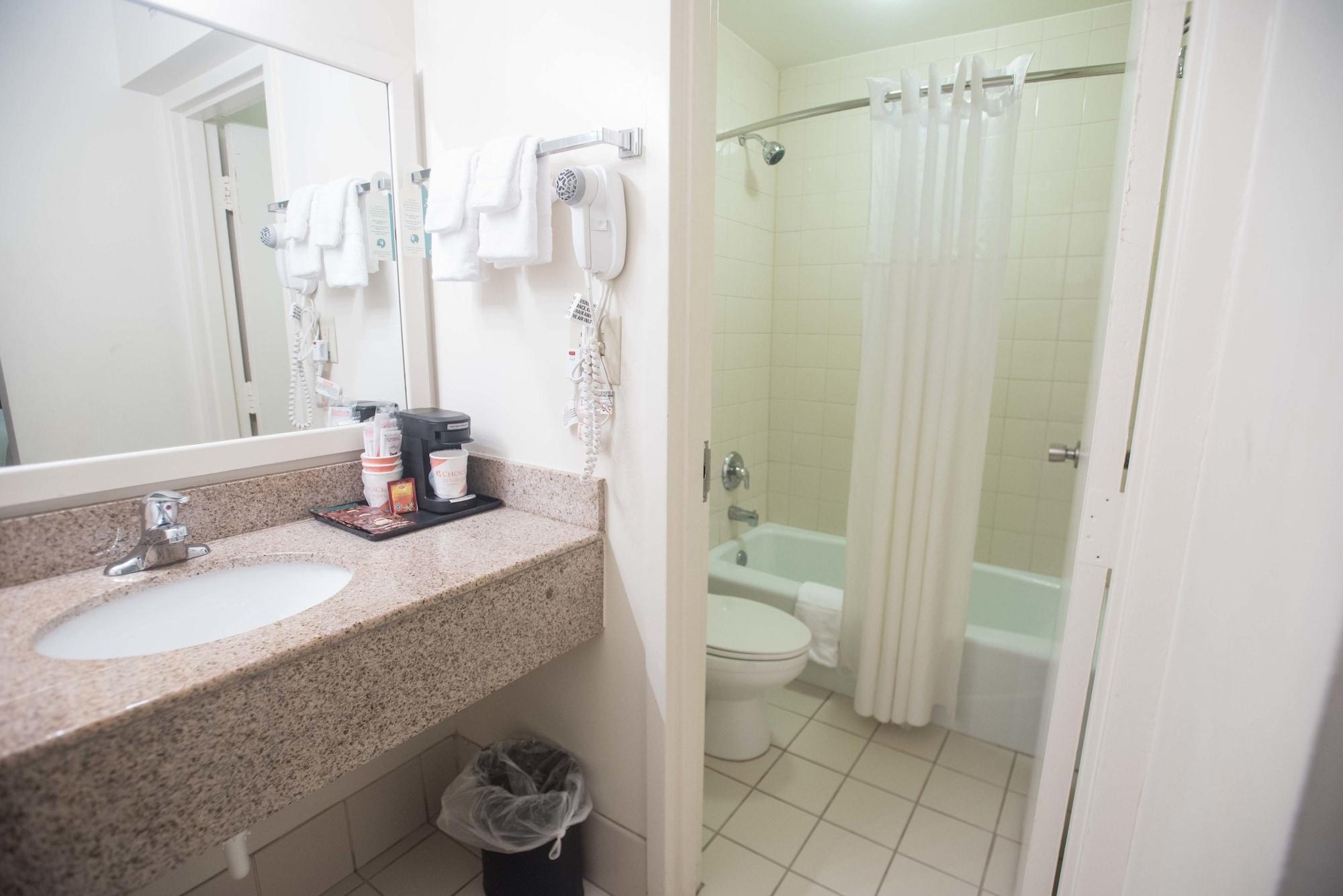 Quality Inn At Town Center Beaufort Buitenkant foto