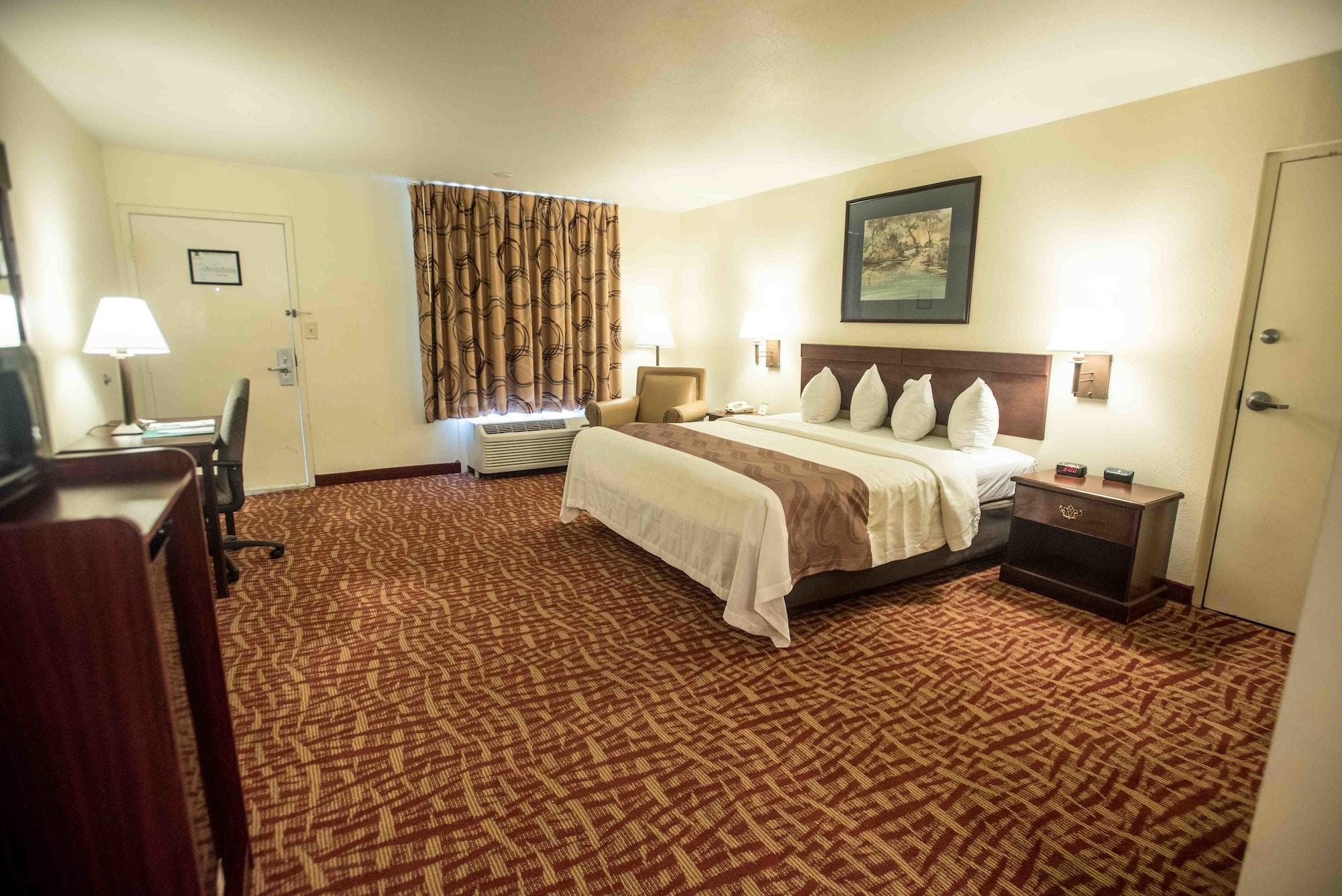 Quality Inn At Town Center Beaufort Buitenkant foto