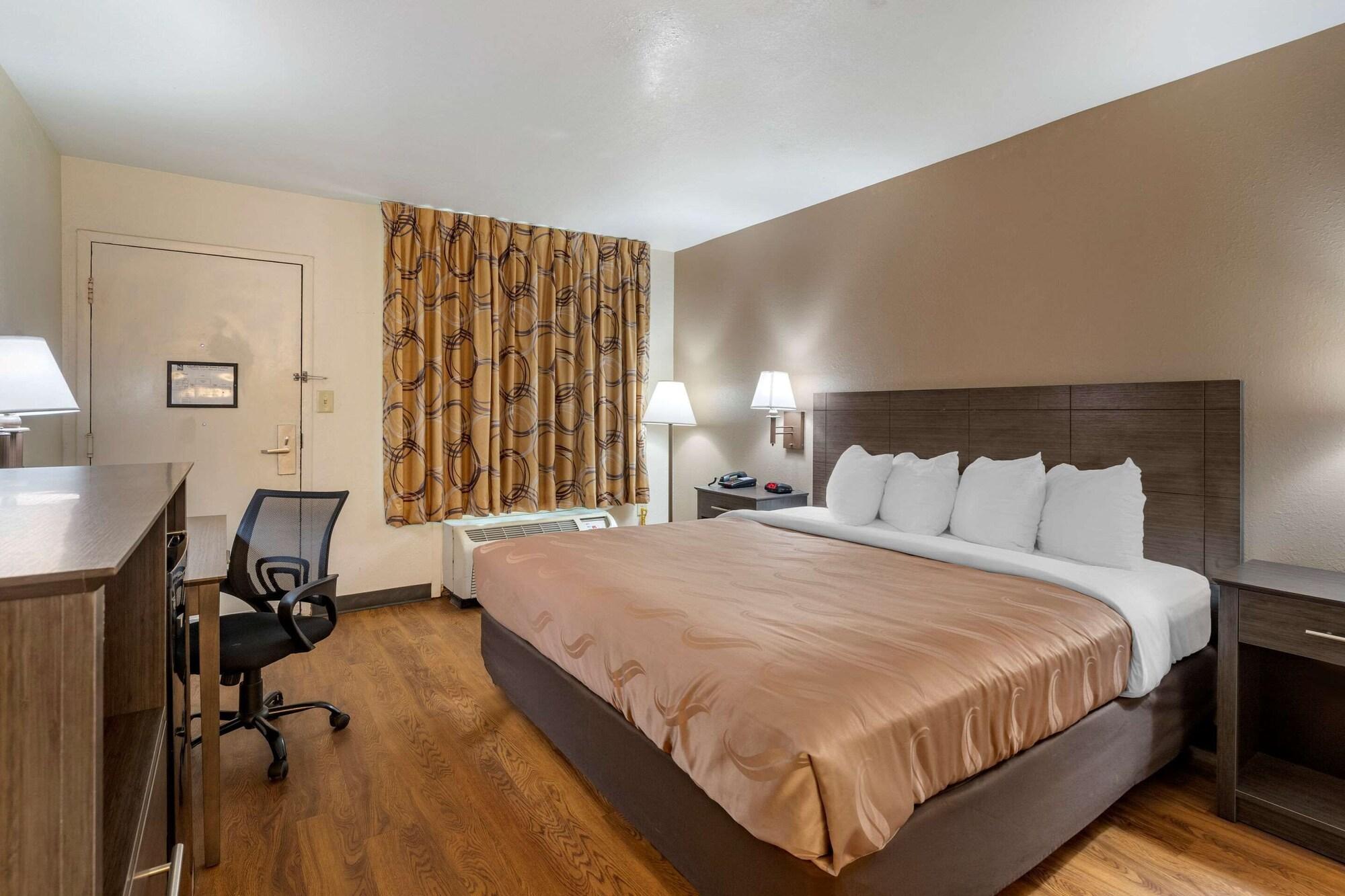 Quality Inn At Town Center Beaufort Buitenkant foto