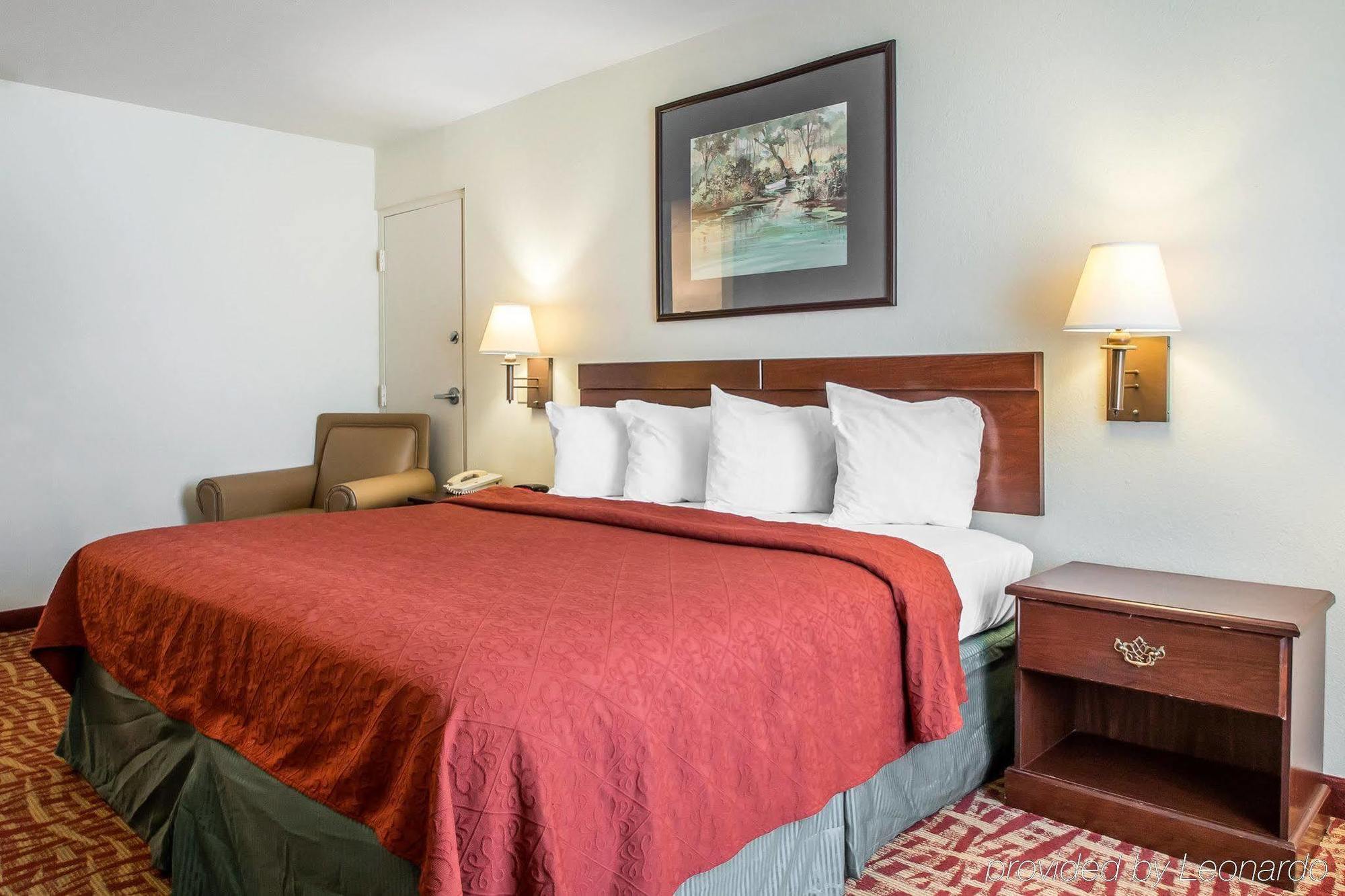 Quality Inn At Town Center Beaufort Buitenkant foto