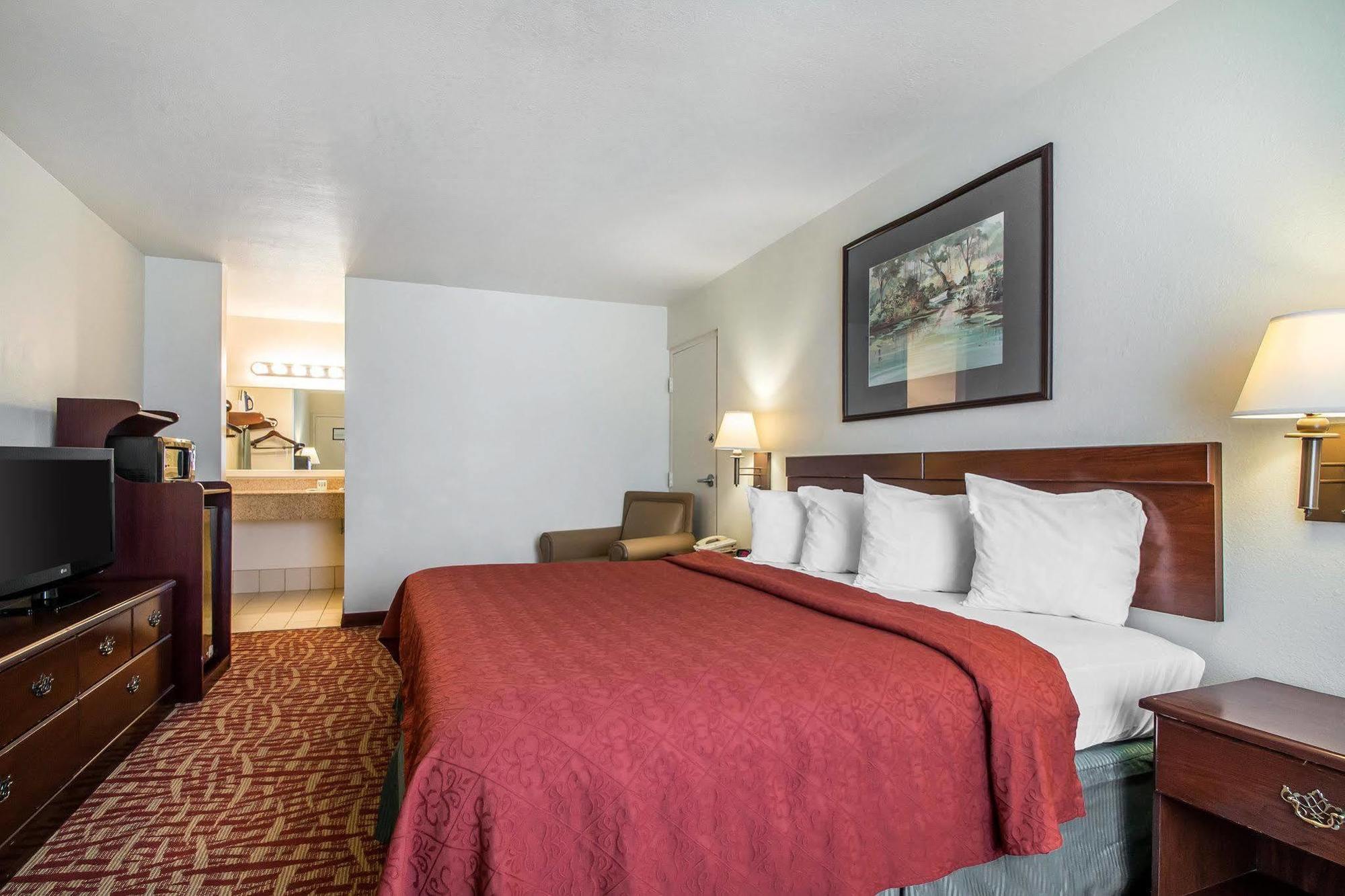 Quality Inn At Town Center Beaufort Buitenkant foto